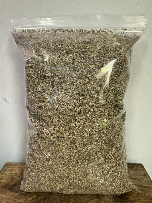 Vermiculite - Anzuchtsubstrat und Beimischung für Pflanzen mit hohem Wasserbedarf